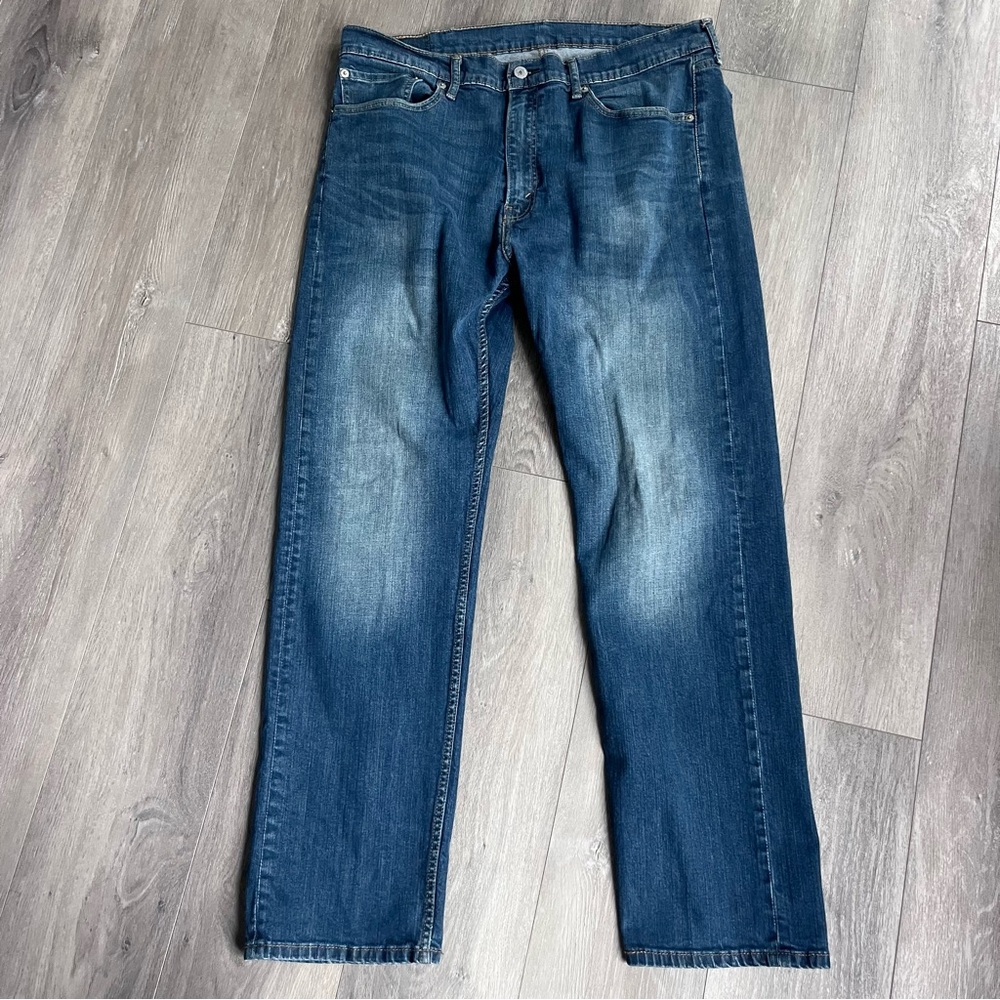 Levi’s 505 Men’s Classic Medium Wash Blue Denim Jeans 38x32